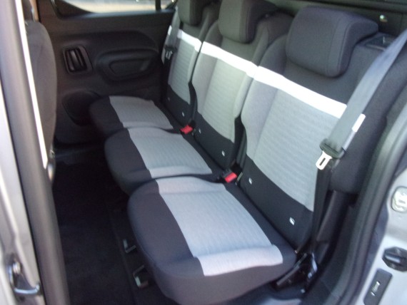 CITROEN Berlingo Berlingo N1 1-010.jpg